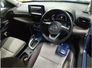 Toyota Yaris Cross 2021 Blue
