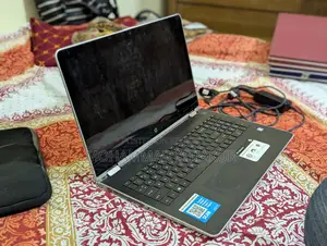 Laptop HP Pavilion X360 8GB Intel Core I5 SSD 256GB
