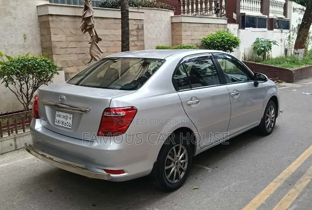 টয়োটা অ্যাক্সিও ২০২১ সিলভার