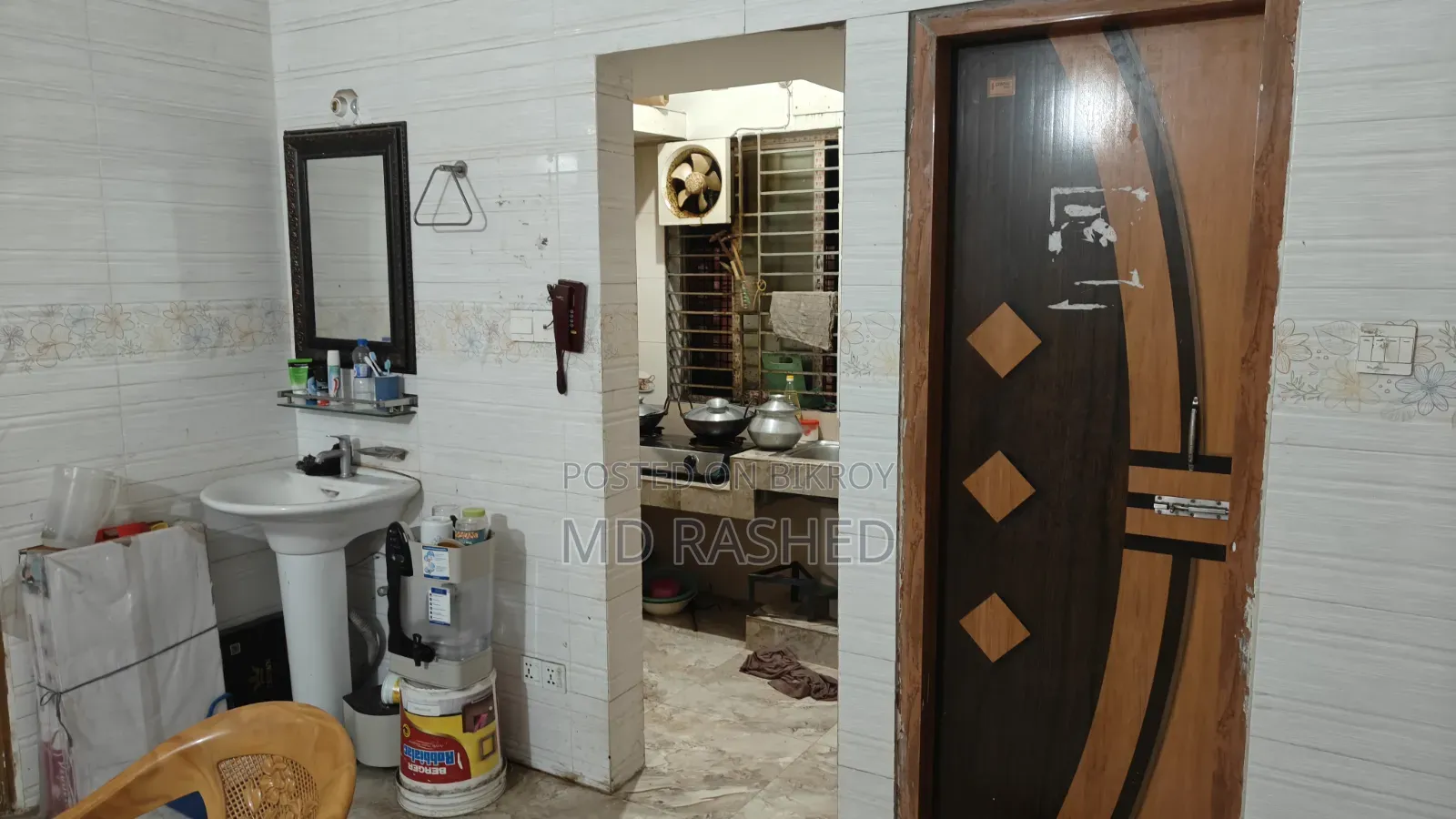 1-Bedroom Bedsitter in Dhanmondi for Rent