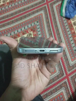 টেকনো ক্যামন ৫০ ২৫৬ জিবি