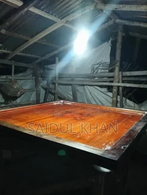 Bell and mahogany wood carrom board for sale with stand