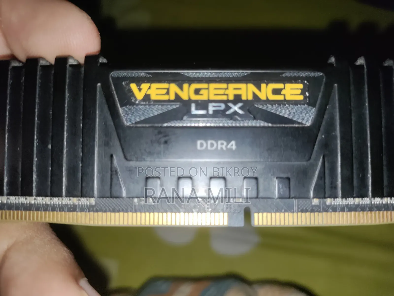  VENGEANCE LPX 8GB DDR4 3200MHz RAM বিক্রি হবে 
