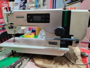 Singer Industrial Sewing Machine