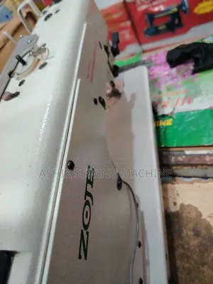 Singer Industrial Sewing Machine