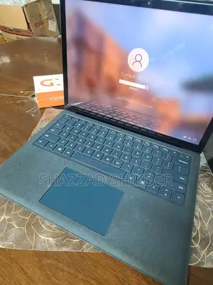 Laptop Microsoft Surface Laptop 8GB Intel Core I5 SSD 256GB