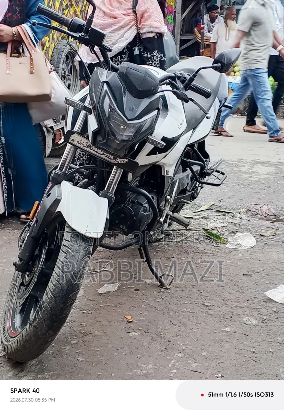 Hero Thriller 160R Refresh 2023 White
