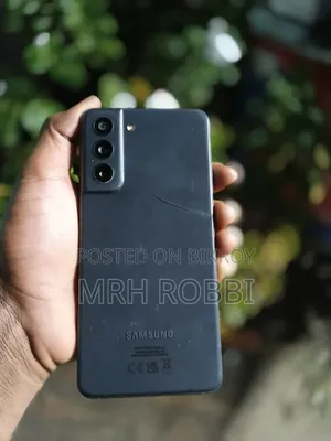 স্যামসাং গ্যালাক্সি এস২১ এফই ৫জি ১২৮ জিবি ব্ল্যাক