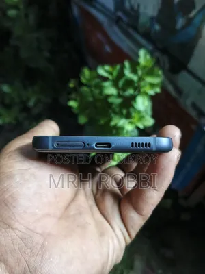 স্যামসাং গ্যালাক্সি এস২১ এফই ৫জি ১২৮ জিবি ব্ল্যাক