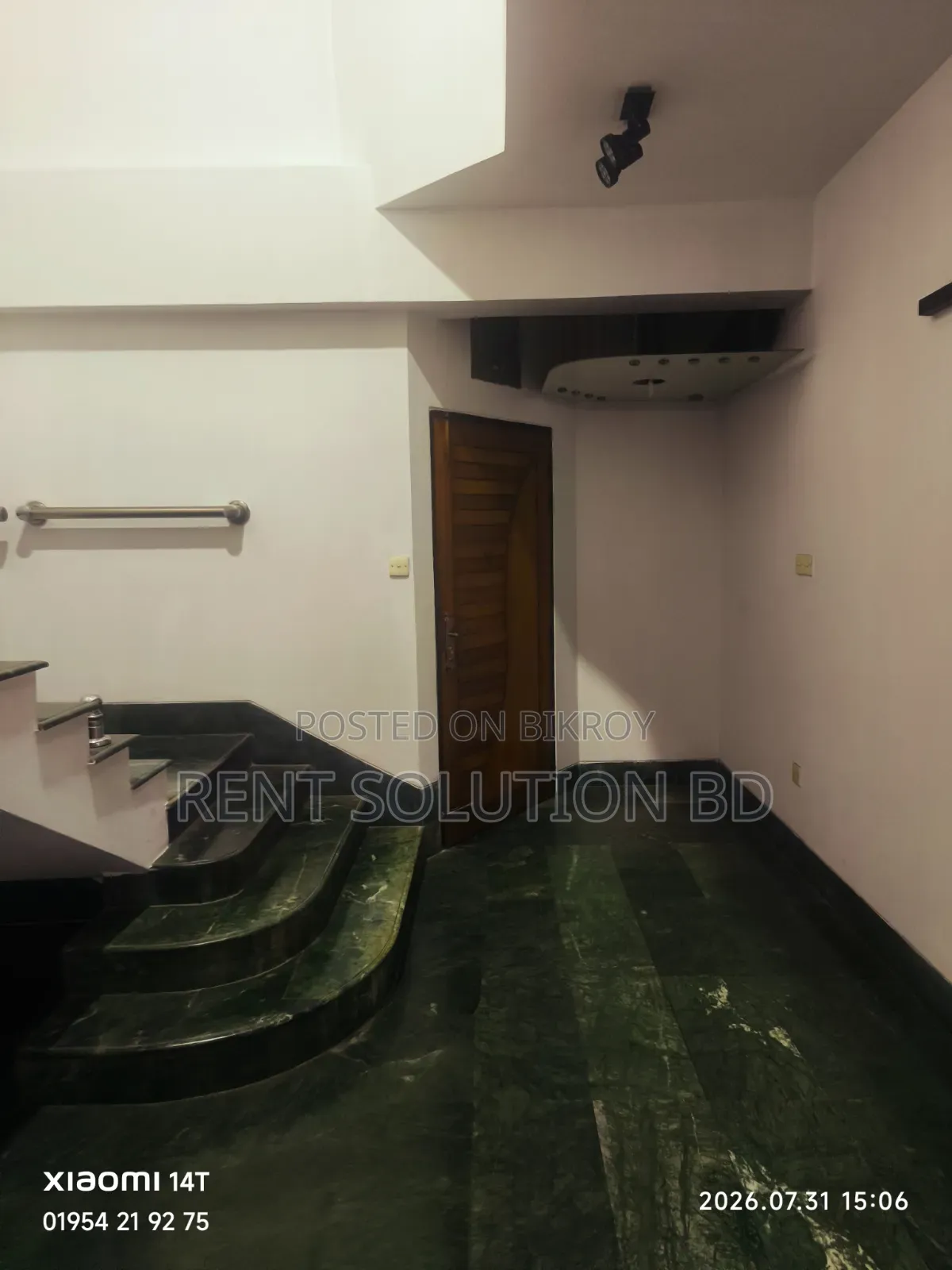 গুলশানে ৪ বেডরুমের অ্যাপার্টমেন্ট ভাড়ার জন্য