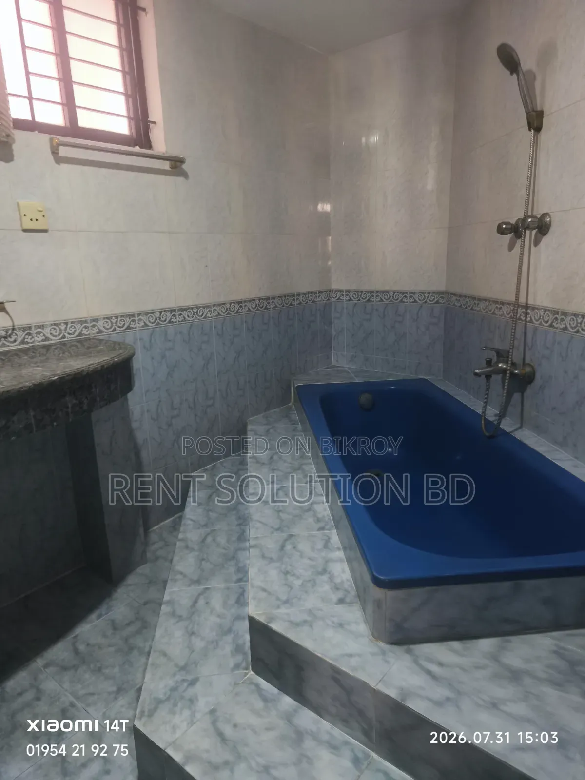 গুলশানে ৪ বেডরুমের অ্যাপার্টমেন্ট ভাড়ার জন্য