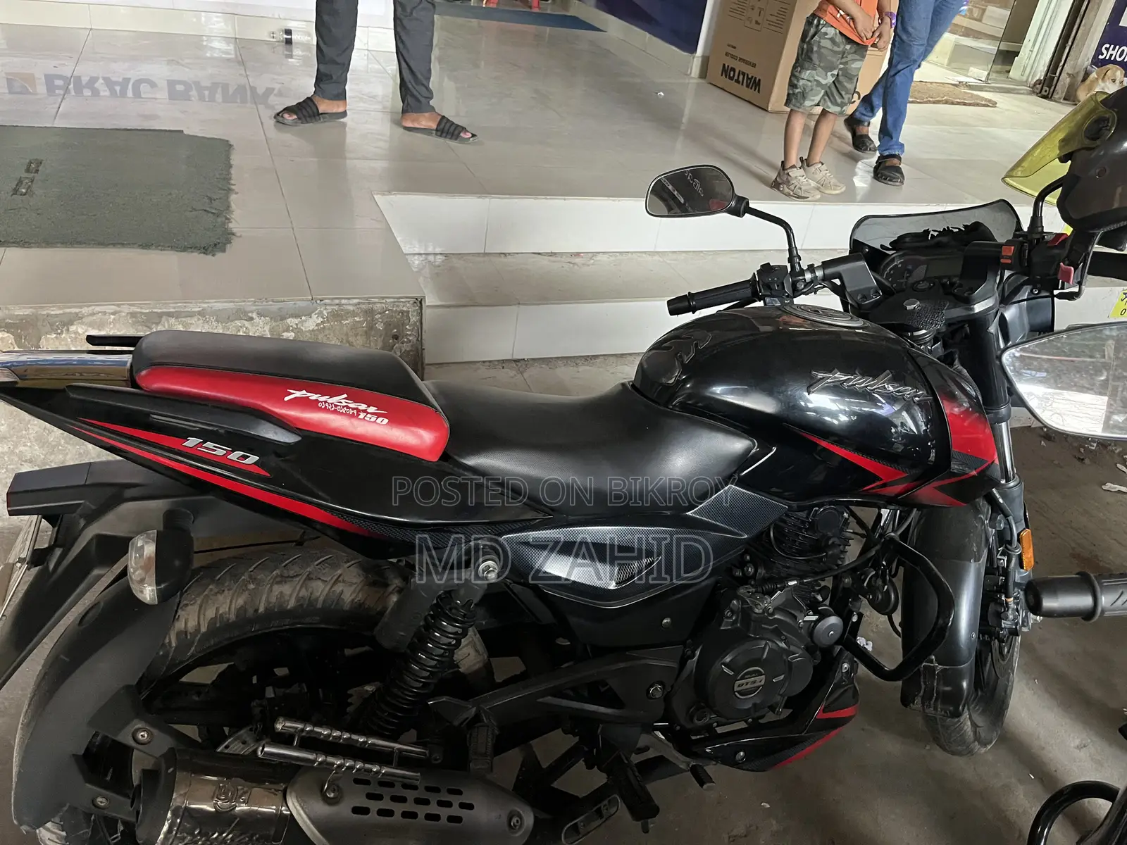 বাজাজ পালসার ১৫০ ২০২০ কালো