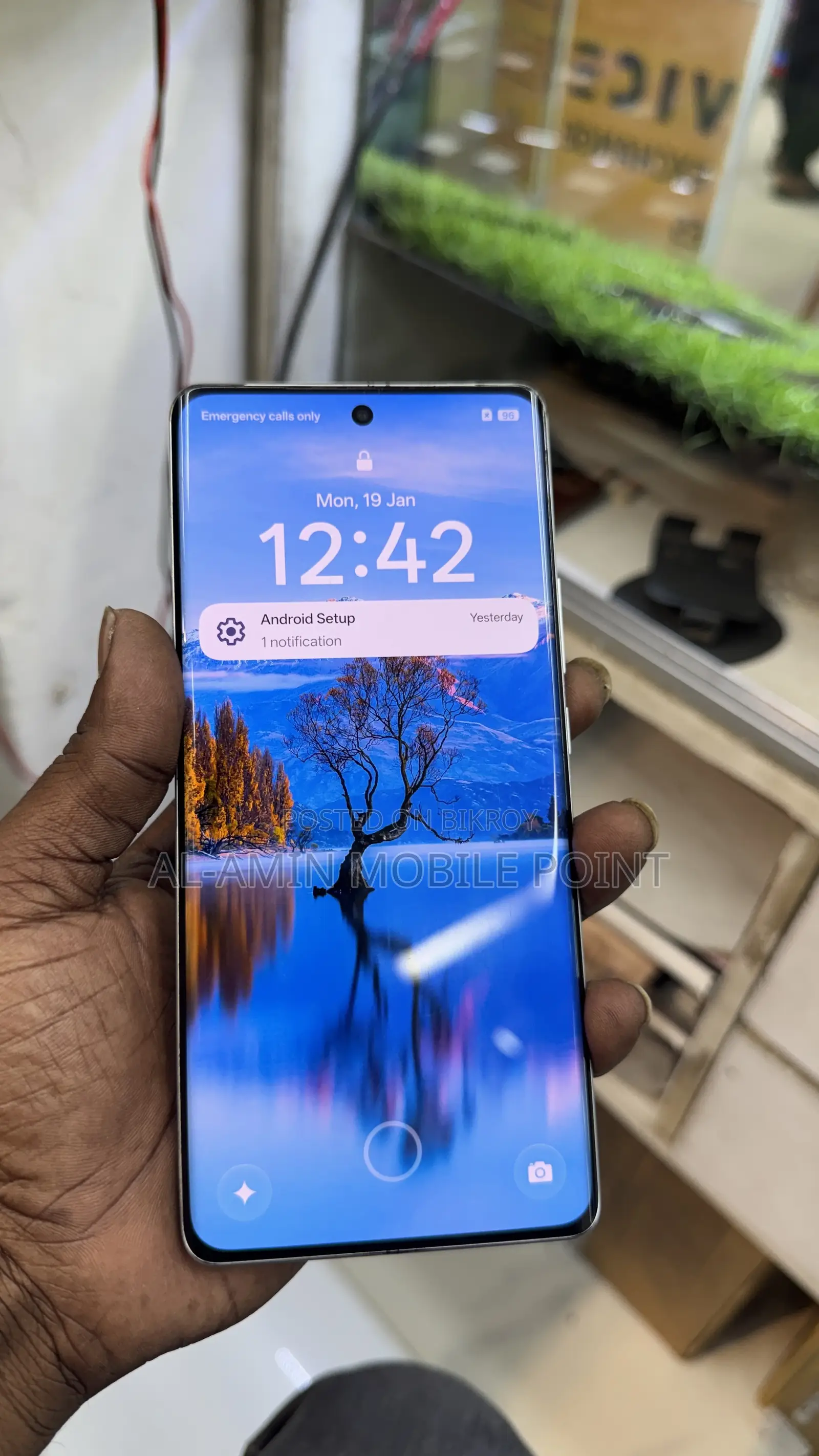 Realme 256 GB Silver