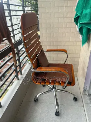 একদম নতুন মাত্র দুই দিন ইউজ হয়েছে