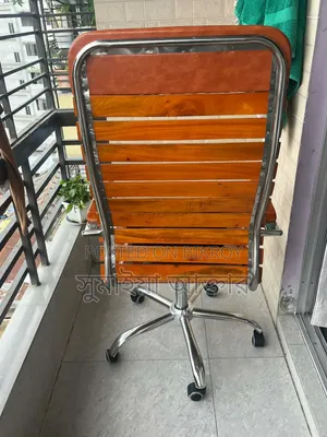 একদম নতুন মাত্র দুই দিন ইউজ হয়েছে