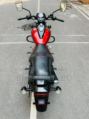Bajaj Avenger 160 Street 2022 Red