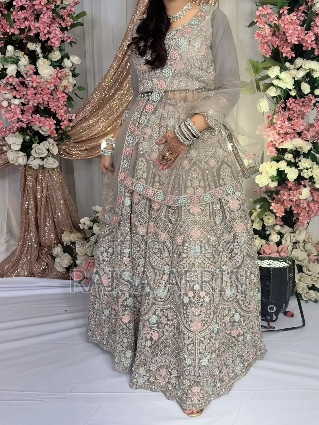 মহিলাদের জন্য লেহেঙ্গা