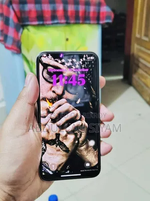 অ্যাপল আইফোন এক্স ২৫৬ জিবি হোয়াইট