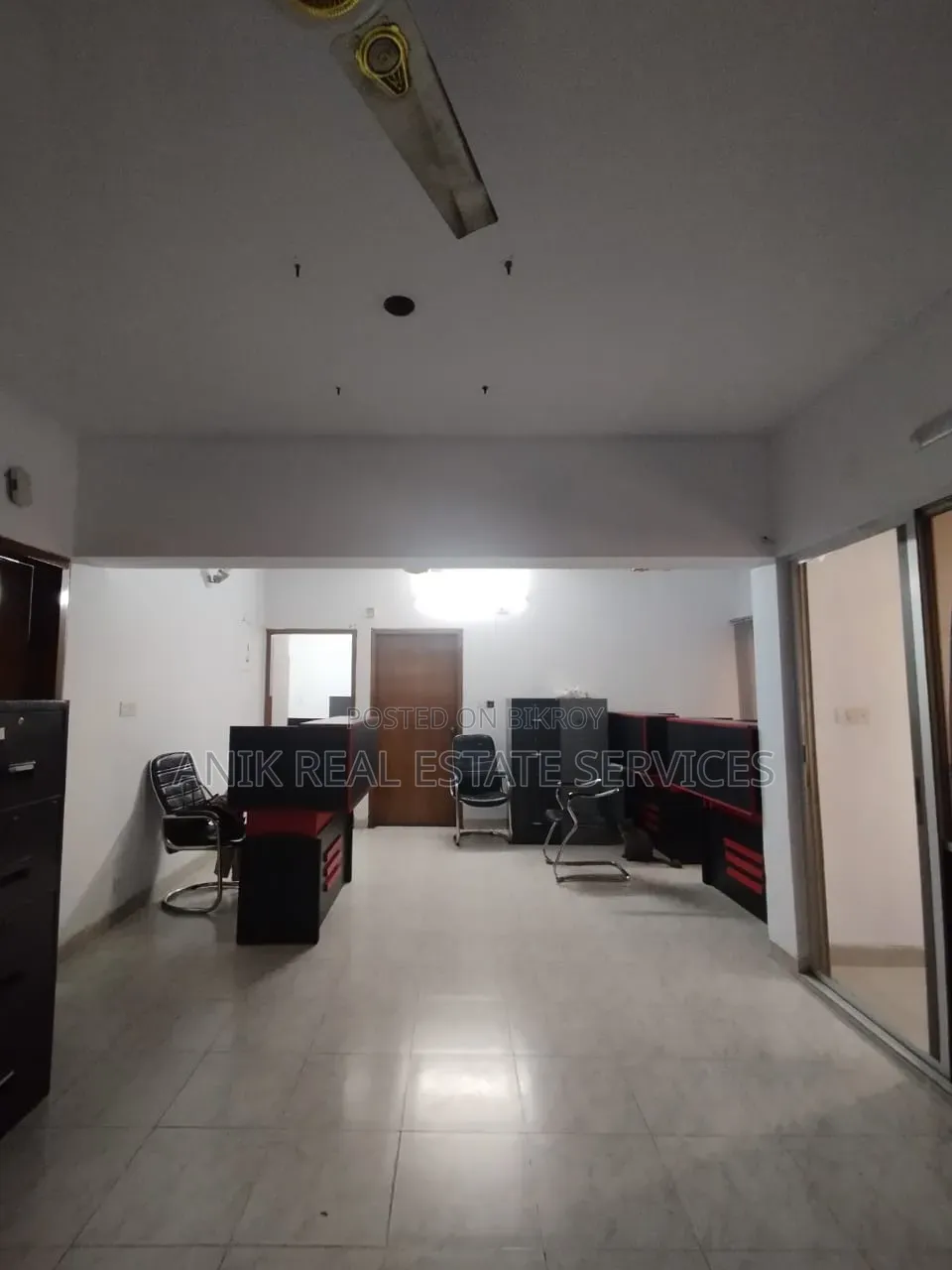গুলশানে ২৩০০ বর্গফুটের অফিস স্পেস ভাড়া