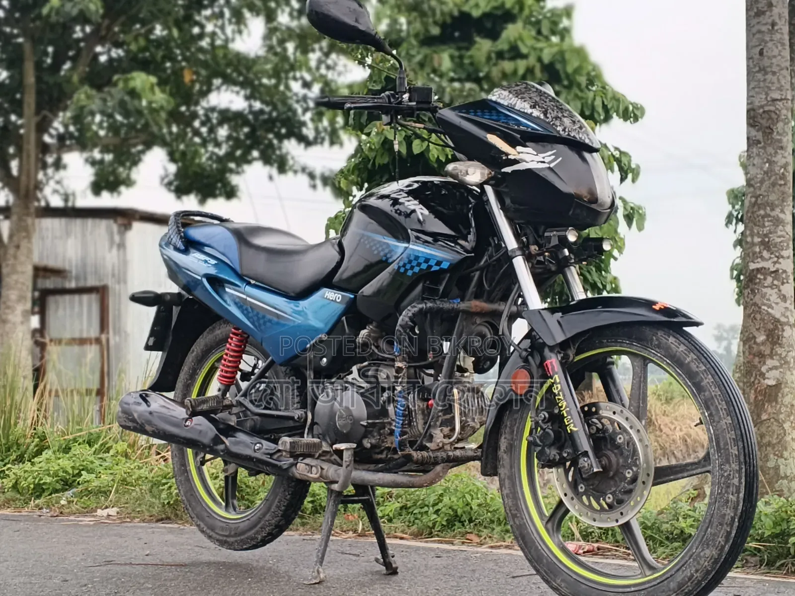 Hero Glamour 2014 Black