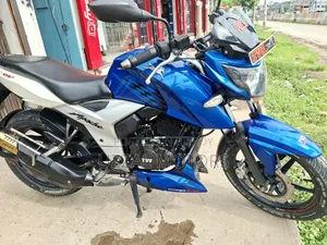 TVS Apache RTR 160 4V 2020 Blue