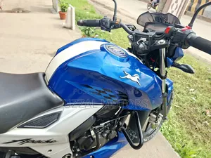 TVS Apache RTR 160 4V 2020 Blue