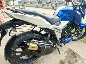 TVS Apache RTR 160 4V 2020 Blue