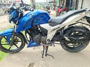 TVS Apache RTR 160 4V 2020 Blue