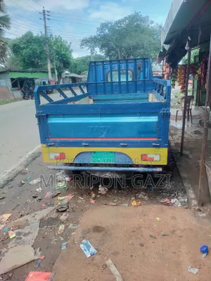 টাটা মেগা এক্সেল