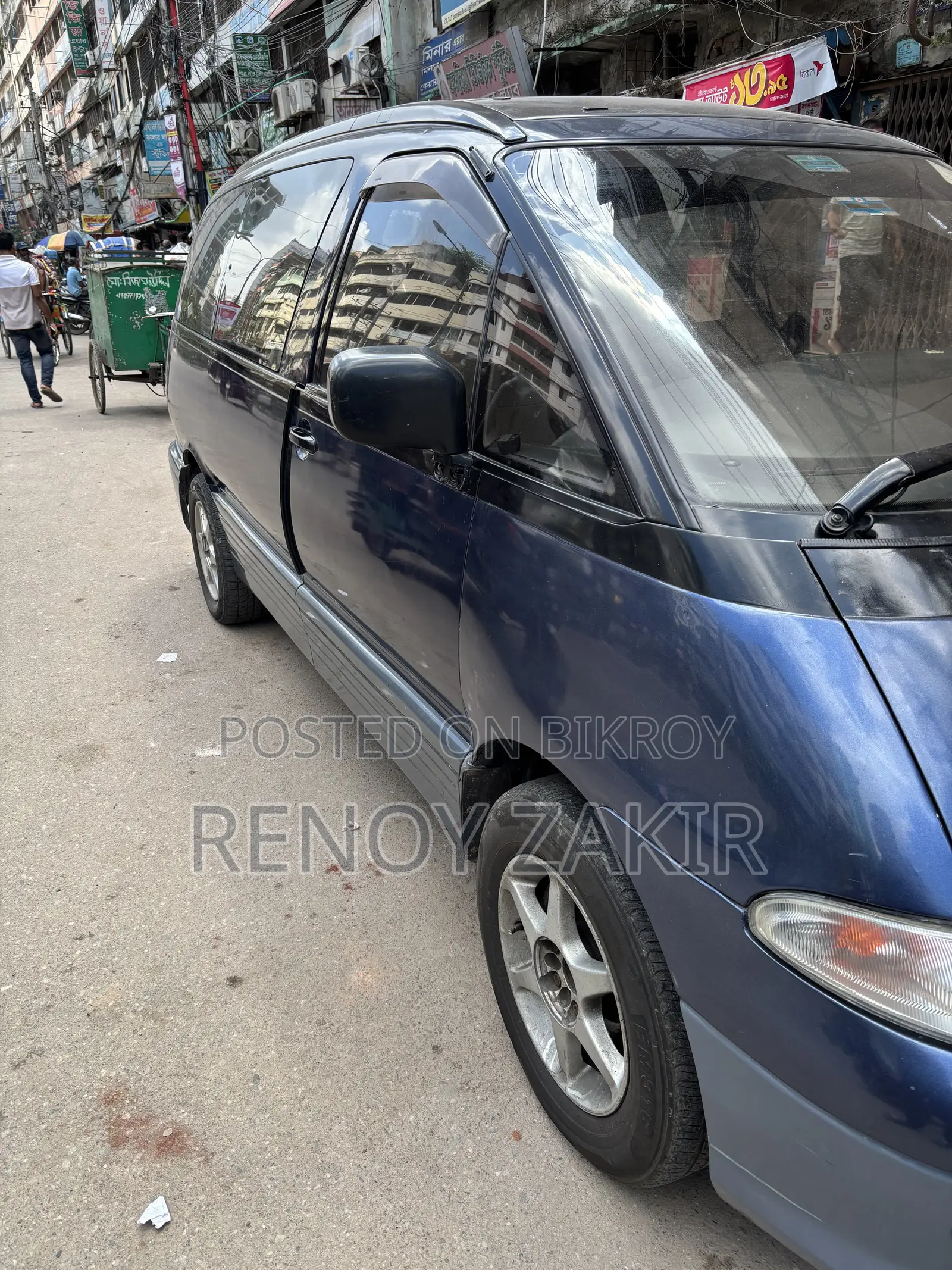 Toyota Estima 1996 Blue