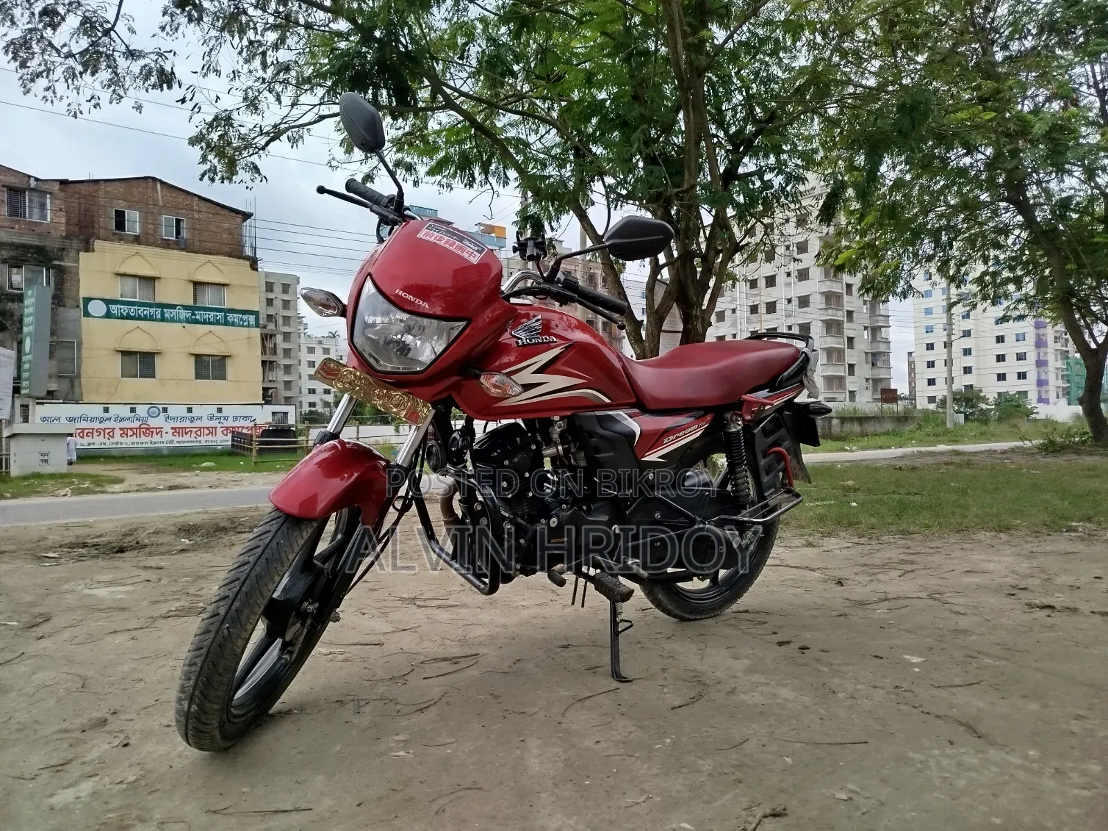 Honda Dream Neo 2022 Red