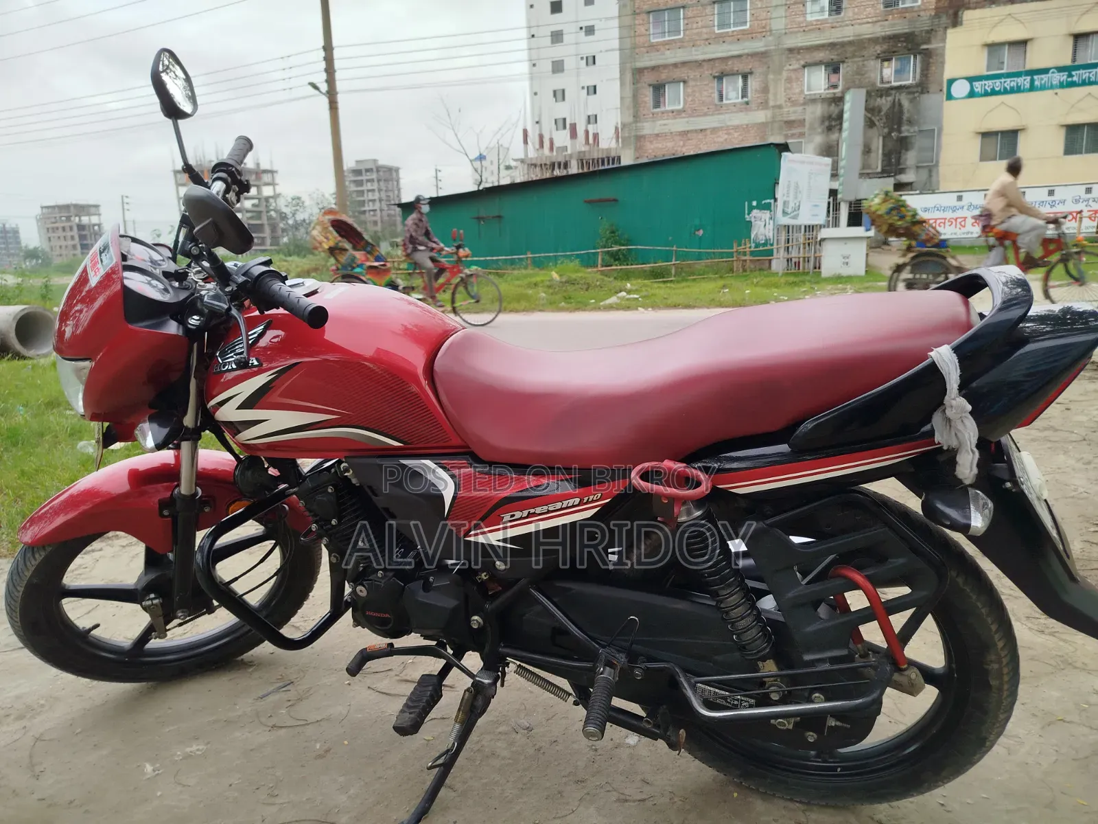 Honda Dream Neo 2022 Red