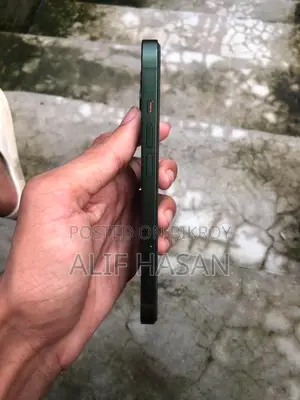 Apple iPhone 13 128 GB Green