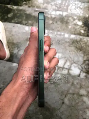 Apple iPhone 13 128 GB Green