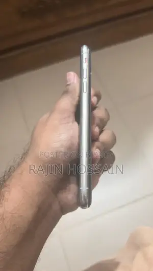 অ্যাপল আইফোন এক্স ২৫৬ জিবি ব্ল্যাক