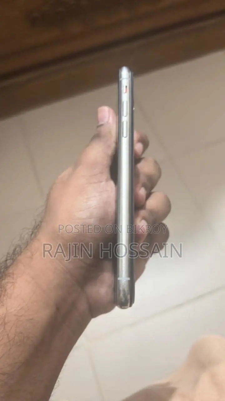 অ্যাপল আইফোন এক্স ২৫৬ জিবি ব্ল্যাক