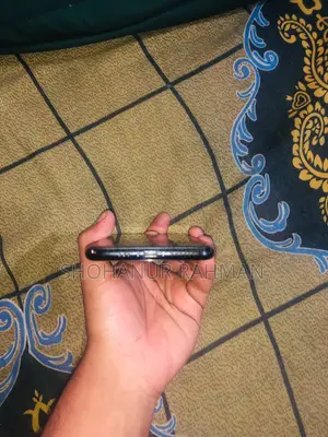 অ্যাপল আইফোন এক্স ৬৪ জিবি কালো