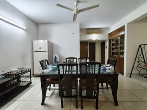 গুলশানে ভাড়ার জন্য সাজানো ৩ বেডরুমের অ্যাপার্টমেন্ট