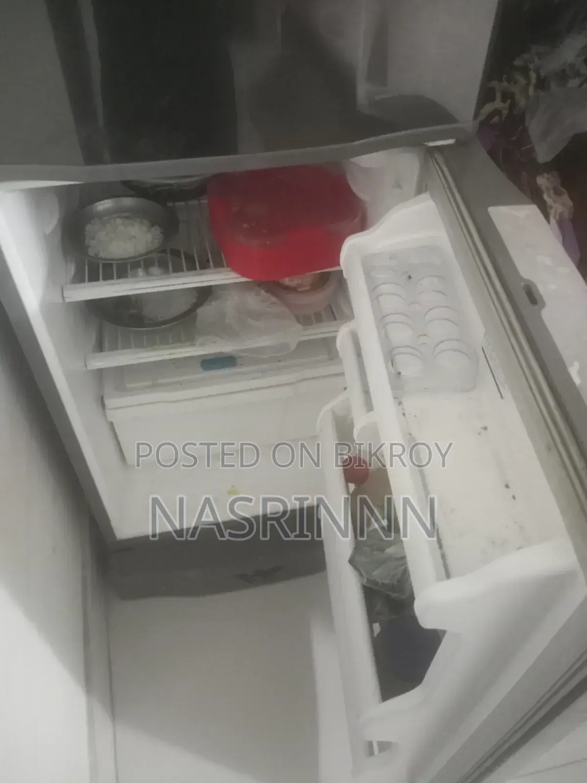 Walton Refrigerator 295 LTR (Fresh Condition) - Used