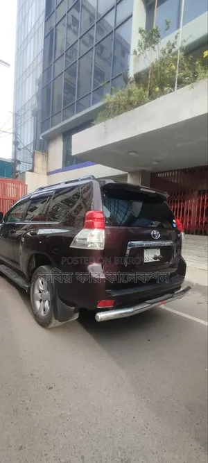 টয়োটা ল্যান্ড ক্রুজার প্রাডো ২০১১ মেরুন