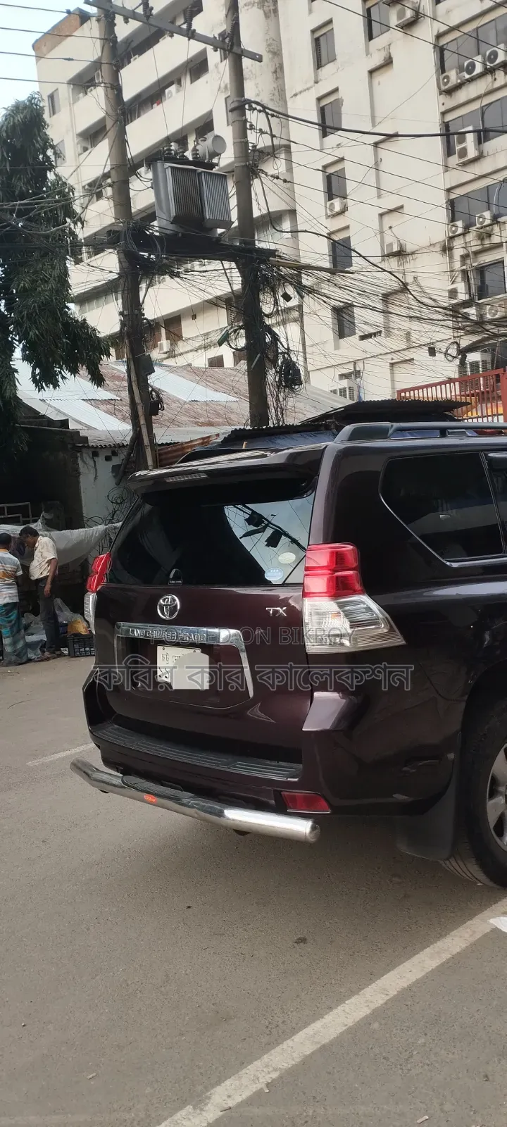 Toyota Land Cruiser Prado 2011 Maroon