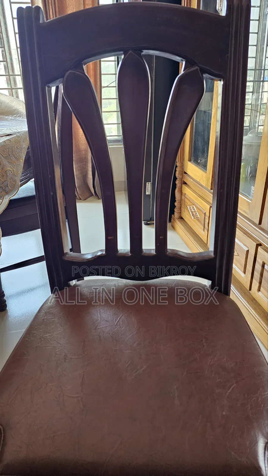 Teak Wood Round Dining Table for 6