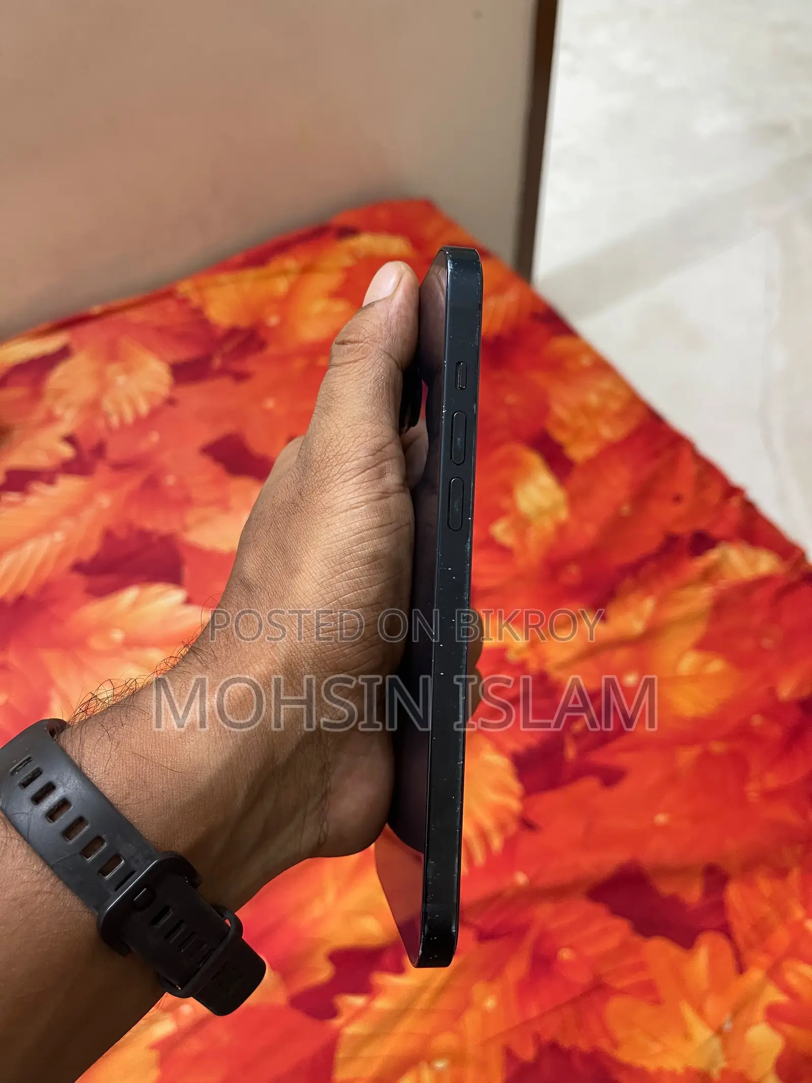 অ্যাপল আইফোন ১৪ প্লাস ১২৮ জিবি ব্লু