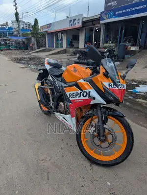 হোন্ডা সিবিআর ২০২০ অরেঞ্জ