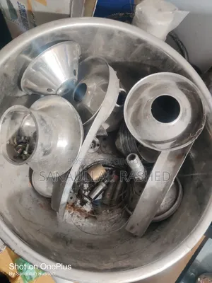 দুধ থেকে ক্রিম বের করার মেশিন