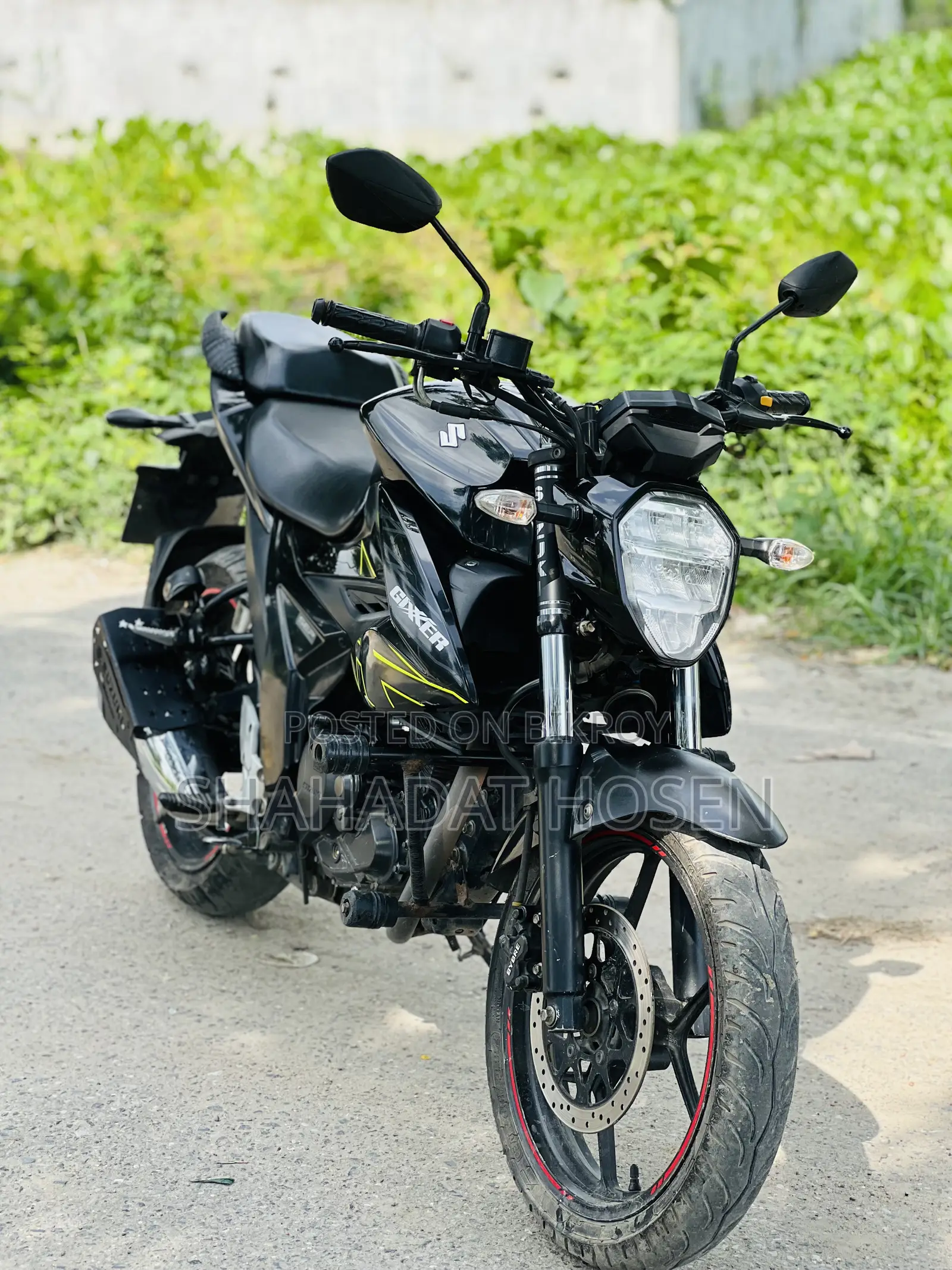 সুজুকি গিক্সার ২০২৩ ব্ল্যাক