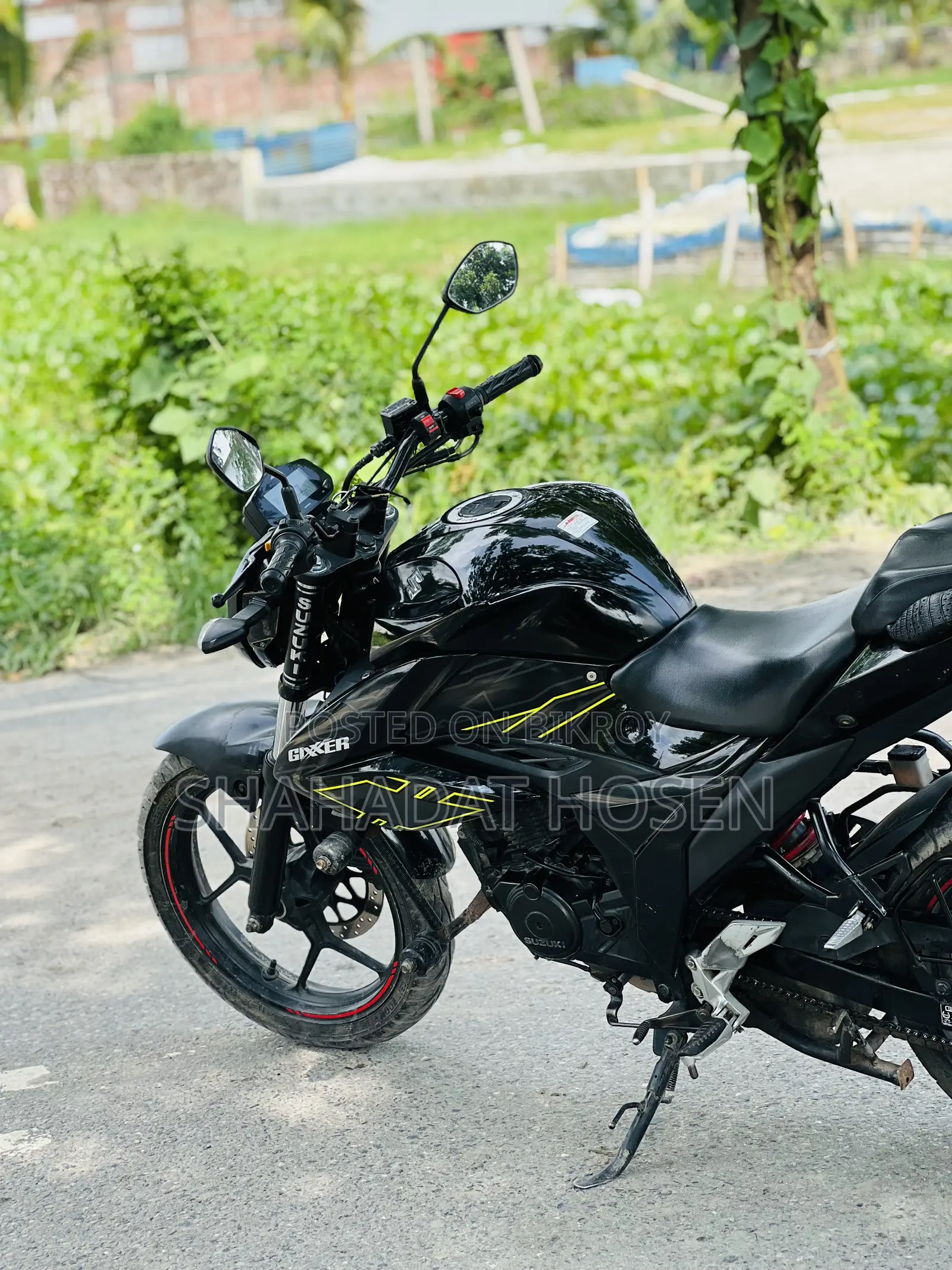 সুজুকি গিক্সার ২০২৩ ব্ল্যাক