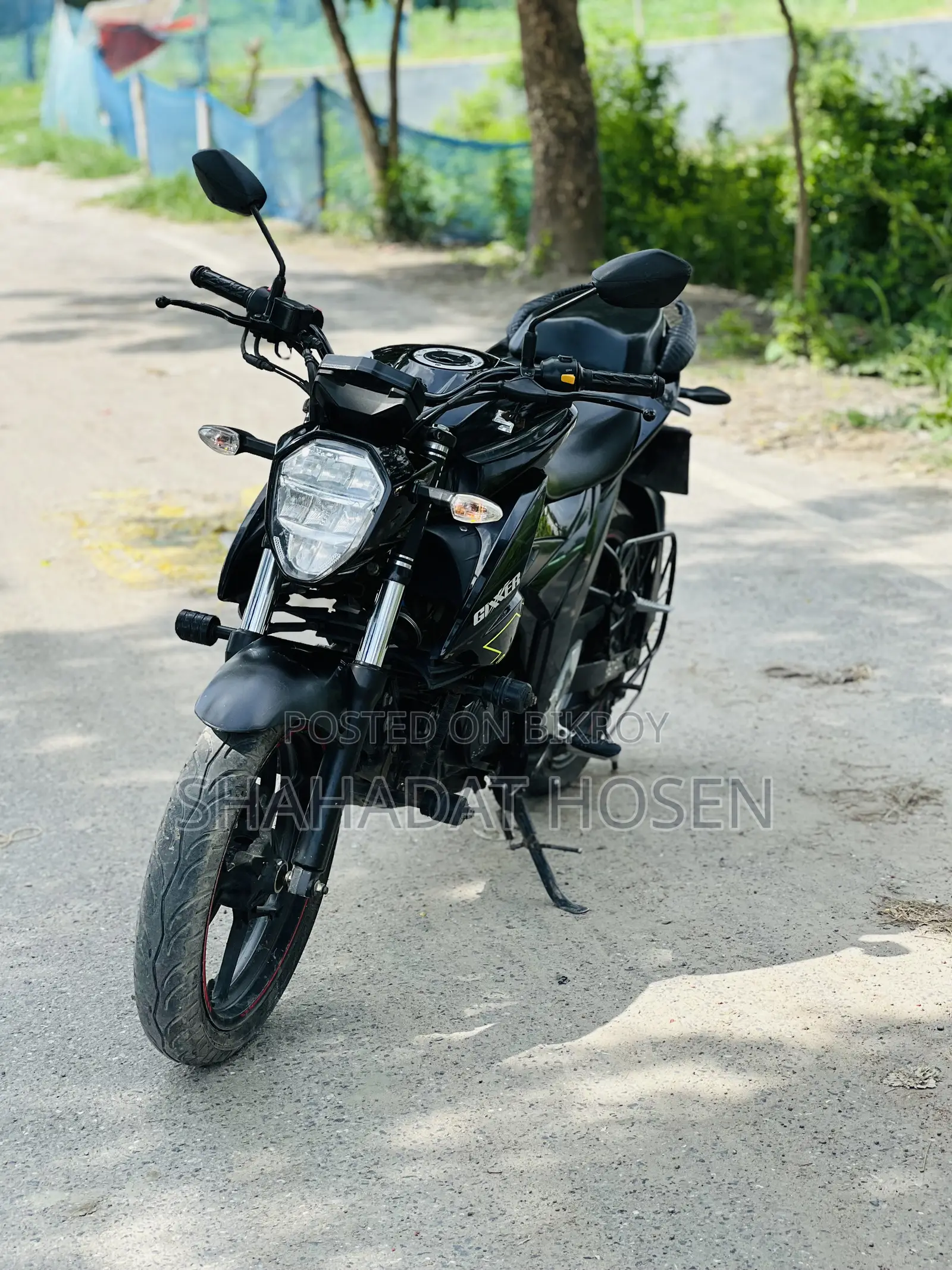 সুজুকি গিক্সার ২০২৩ ব্ল্যাক