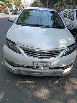 টয়োটা অ্যালিওন ২০১৩ সাদা