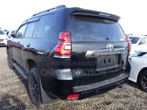 Toyota Land Cruiser Prado 4.0 Petrol TX-L 2022 Black
